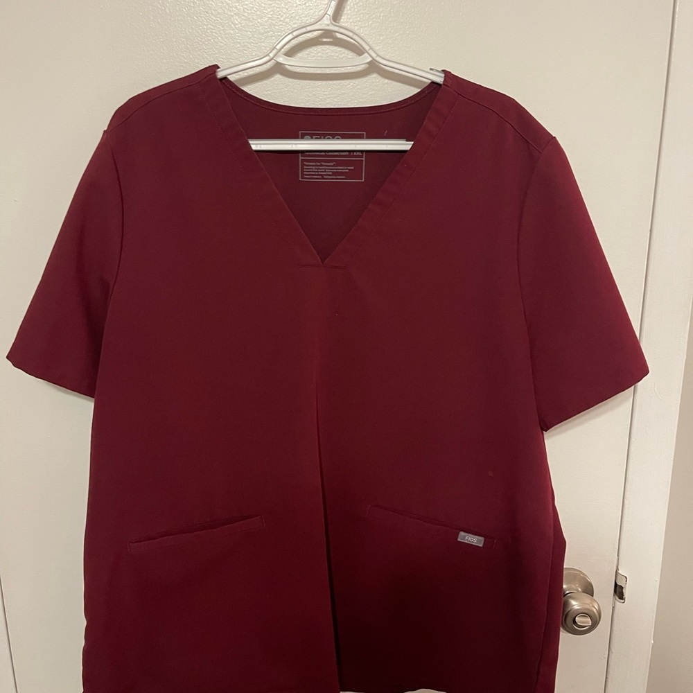 Figs Burgundy Casma Top